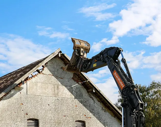 次世代の解体を、スピーディに、そして創造的に。